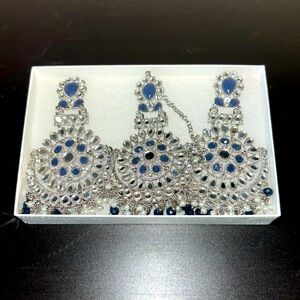 Indian Jewelry - Silver & Blue Tikka & Earrings set